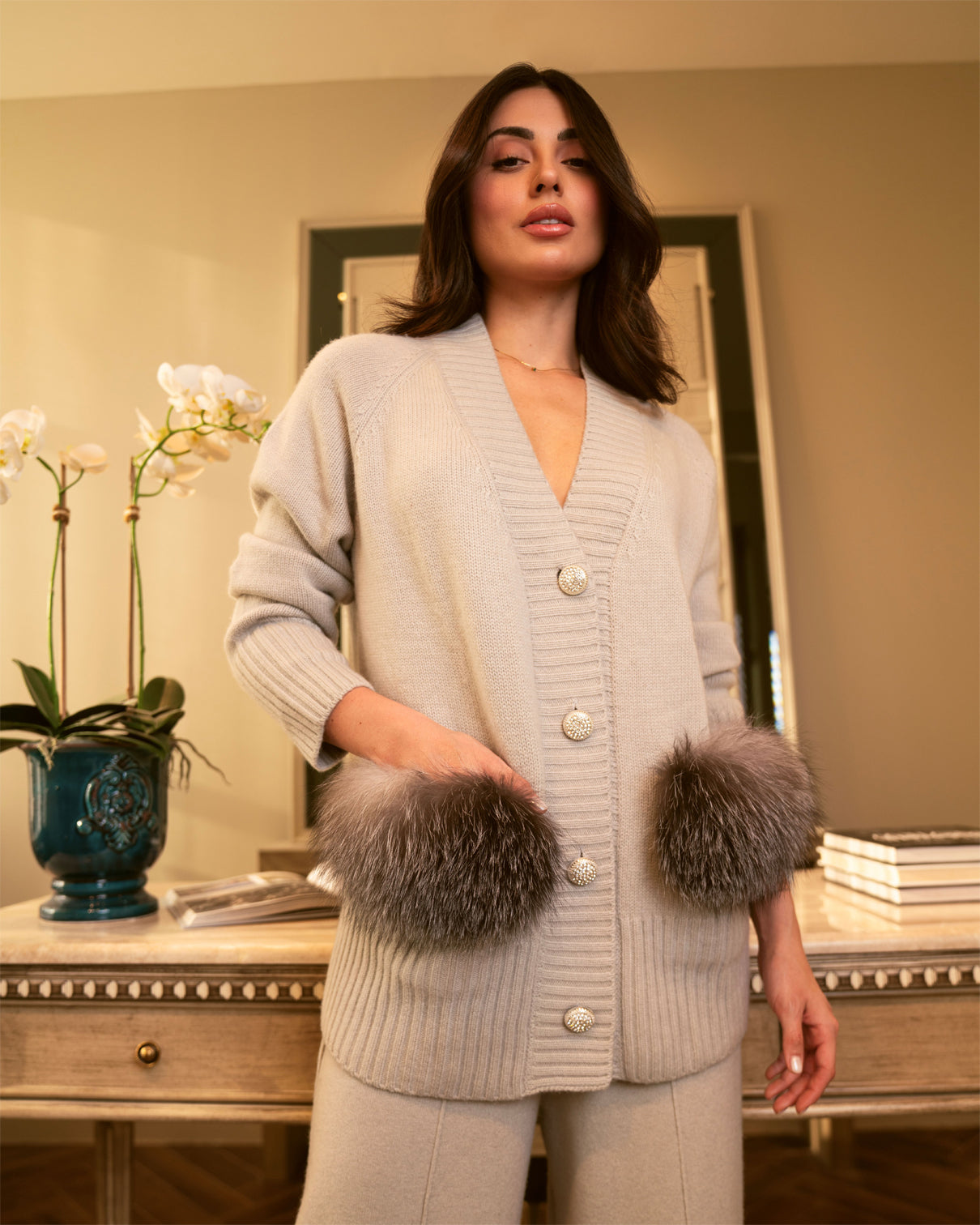 Grey Cashmere Jacket & Wide-Leg Pants Set-2