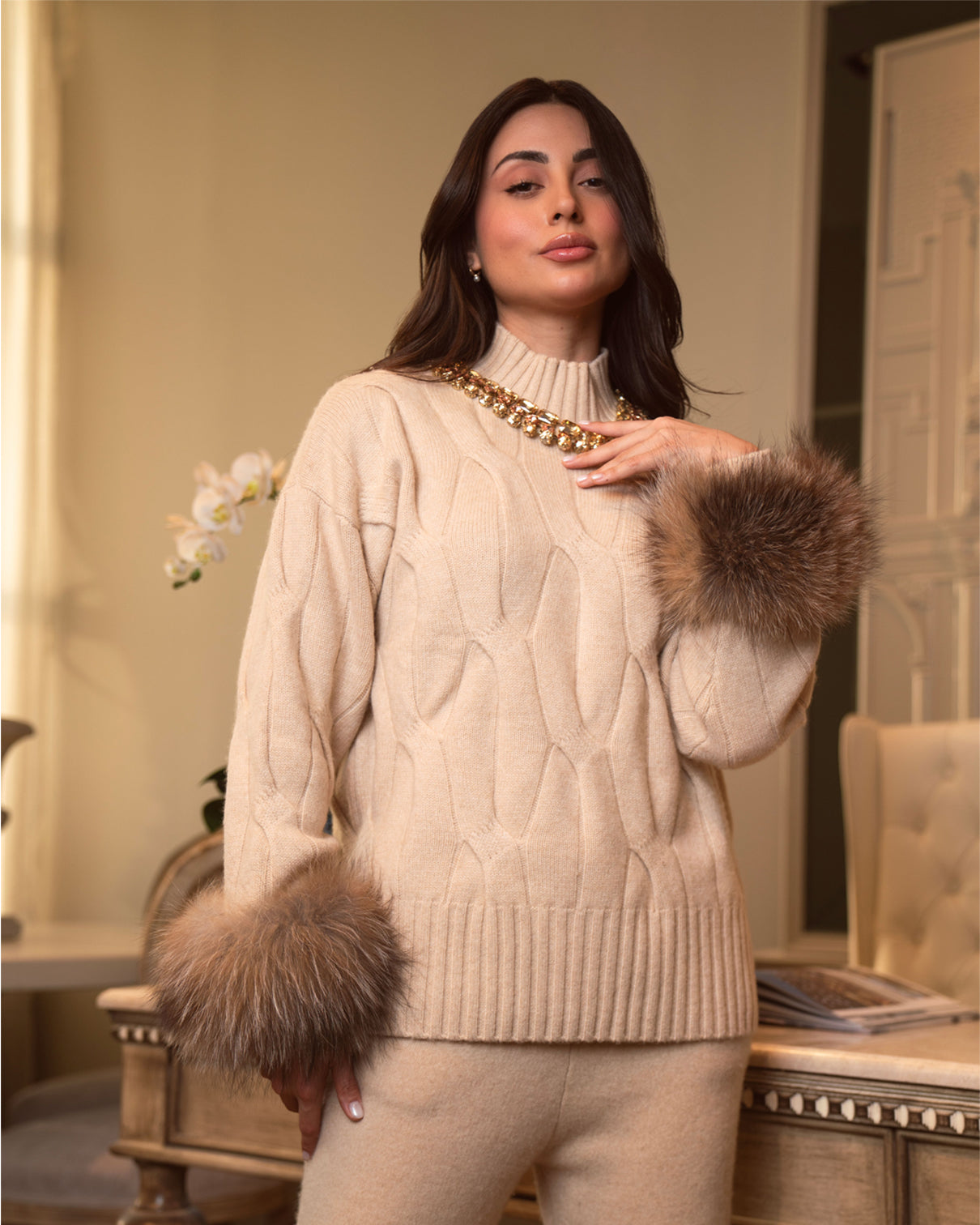 Beige Chain-Detail Cashmere Pants Set-2